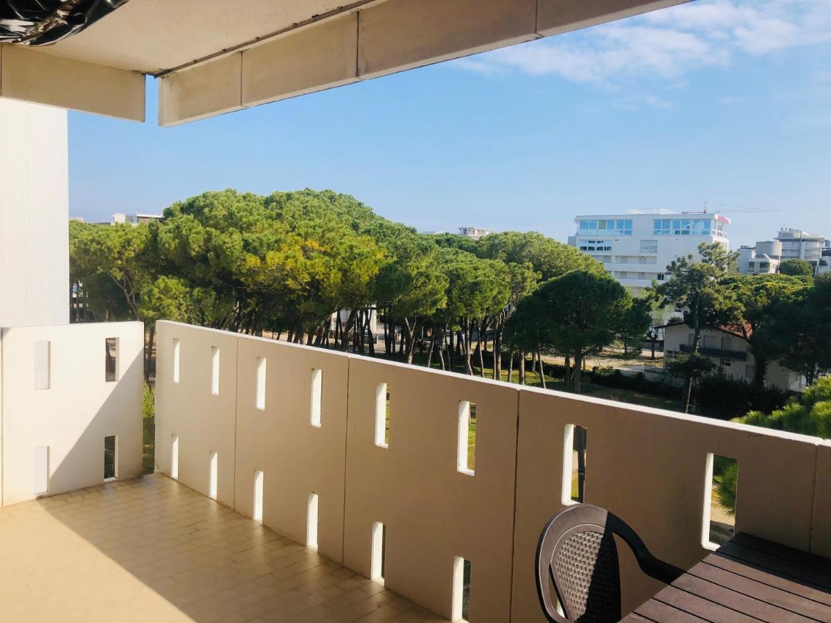 Luna 4 - 176 Apartment Lignano Sabbiadoro Exterior photo